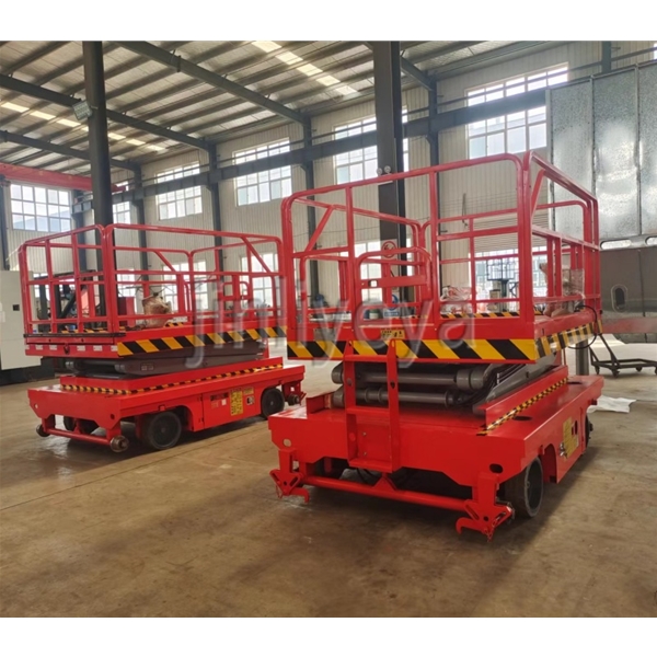 东莞铁陆自行走升降机